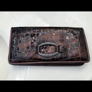 Brighton wallet